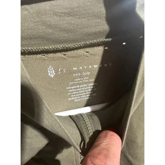 Free People movement Green Half Zip Stretch Running Jacket Size XS/S - Picture 6 of 6